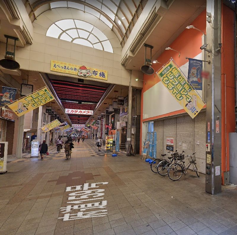 貸店舗・事務所　東大阪市 足代北２丁目　広さ約１０３坪 外観