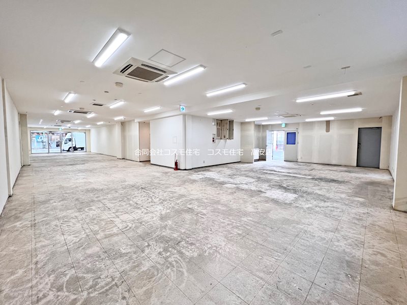 貸店舗・事務所　八尾市 志紀町1丁目　フィットネスジム跡　ジョイフルオオイシ1号館 外観