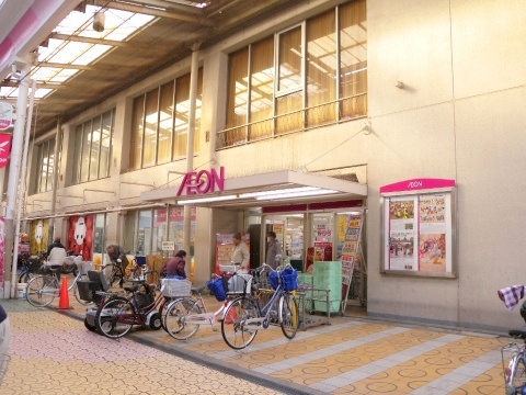 メゾン・ド・サカエ ｲｵﾝ八尾御坊前店