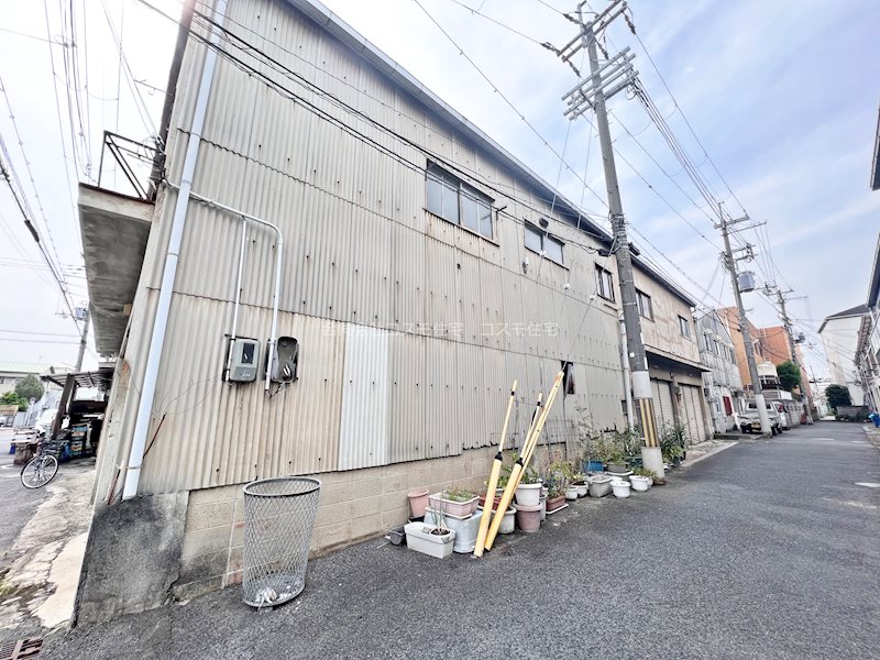 貸工場・倉庫　八尾市 泉町１丁目　広さ延べ約８０坪　府道21号線付近 リビング