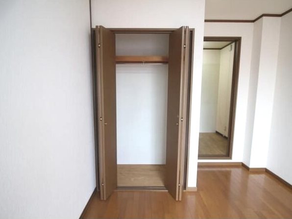 ジャルベルデ参番館＊ 収納