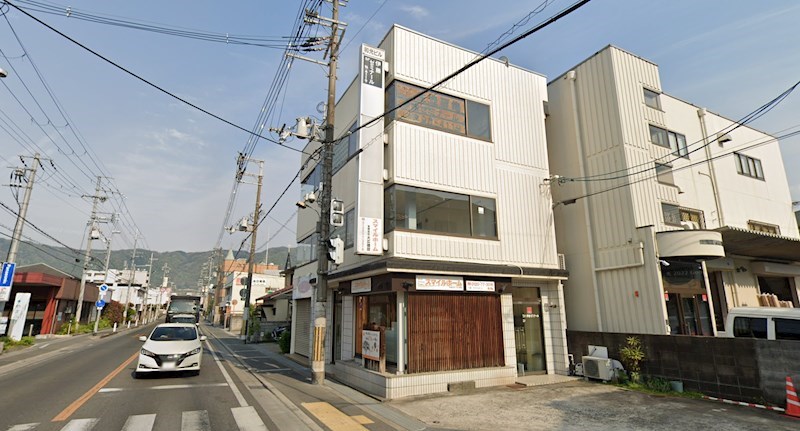 貸店舗・事務所　八尾市 東山本新町１丁目　和光ビル リビング